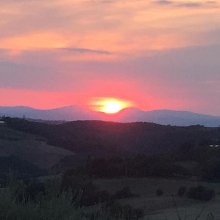 Agriturismo I Roseti Montepulciano Stazione Exterior foto