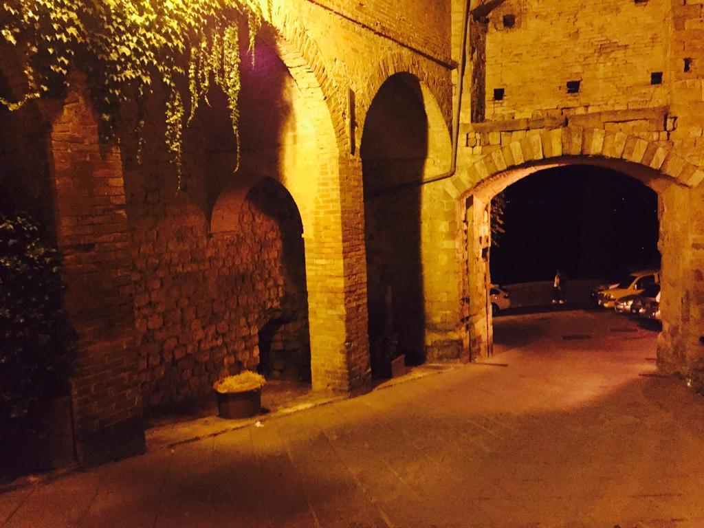 Agriturismo I Roseti Montepulciano Stazione Exterior foto